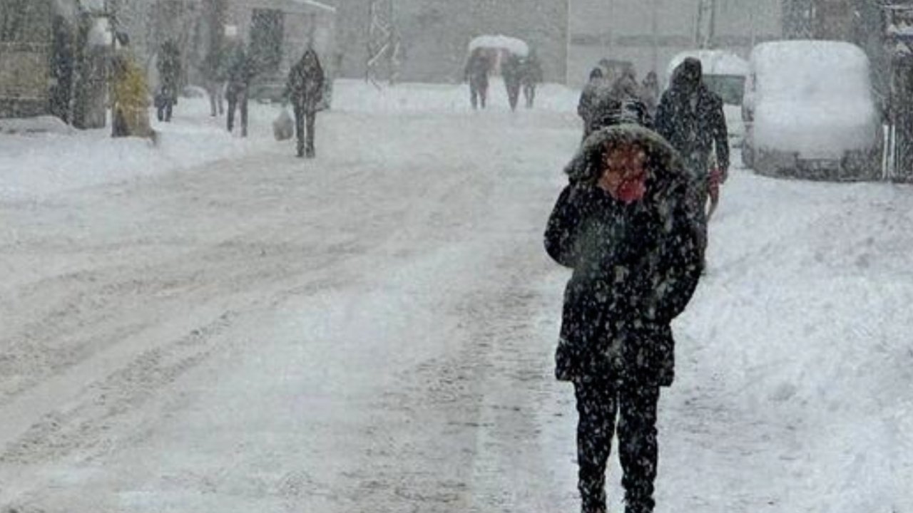 Gaziantep'e Komşu İl Kahramanmaraş’ta Eğitime Kar Engeli