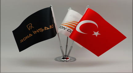 Kimliğinizi Taşıyan Masanızdaki Bayrak