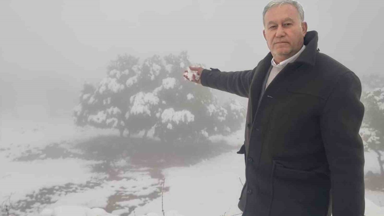 Gaziantep'in Araban Ovası’nda kar bereketi