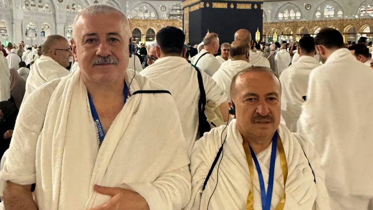 MHP Gaziantep Milletvekili Atay ve Gaziantep FK Başkanı Yılmaz Umre ziyaretinde