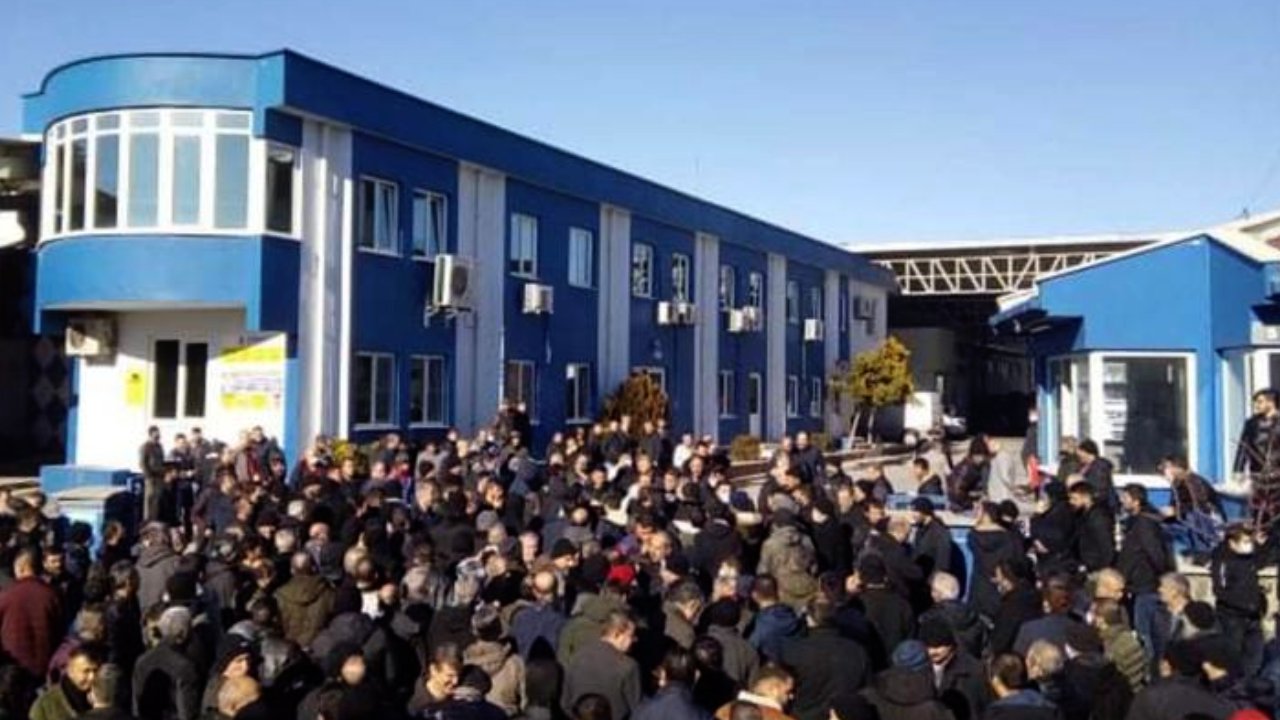Şireci Tekstil’de işçilerle anlaşma sağlandı... İşçiler İş Başı Yaptı