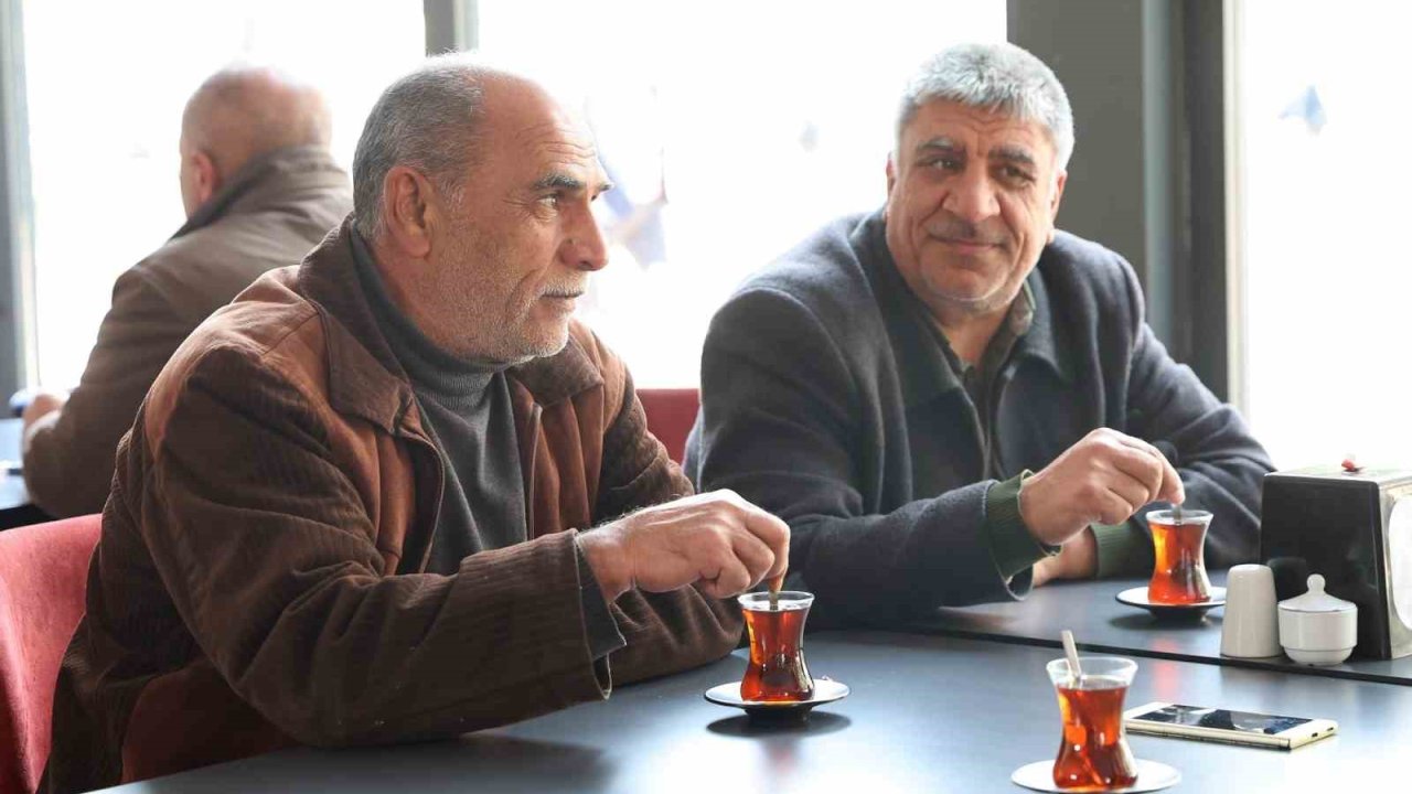 Gaziantepliler Bu Lokantaya Koşuyor! 4 Çeşit Yemek 40 TL.