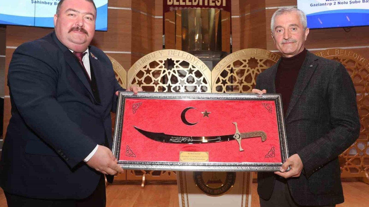 Tahmazoğlu’ndan işçilere ramazan öncesi büyük sürpriz