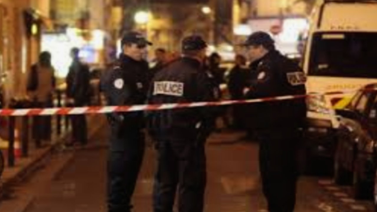 Fransa’da bıçaklı saldırı: 1 ölü