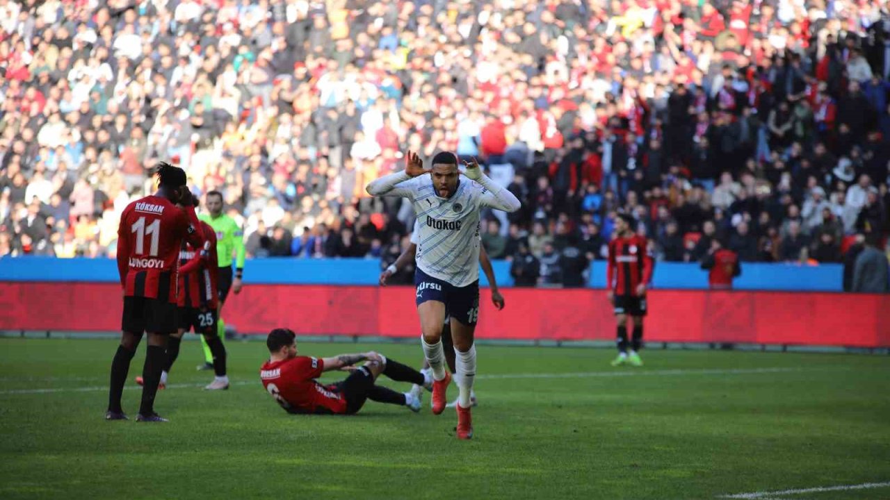 Gaziantep FK Veda Etti! Fenerbahçe, Türkiye Kupası’nda 3’te 3 yaparak çeyrek finale yükseldi