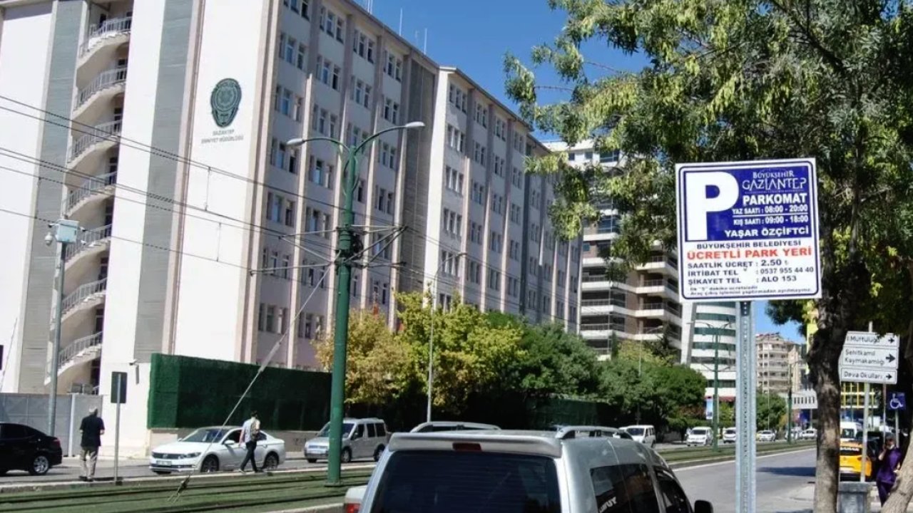 Gaziantep'te Vatandaşlara Parkomat Hacizi Şoku