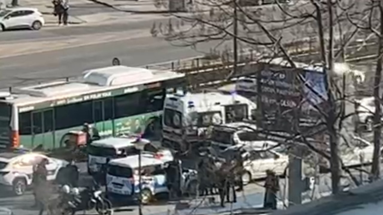 Gaziantep'te Hastane Önünde Silah Çatışma! Yaralılar Var!
