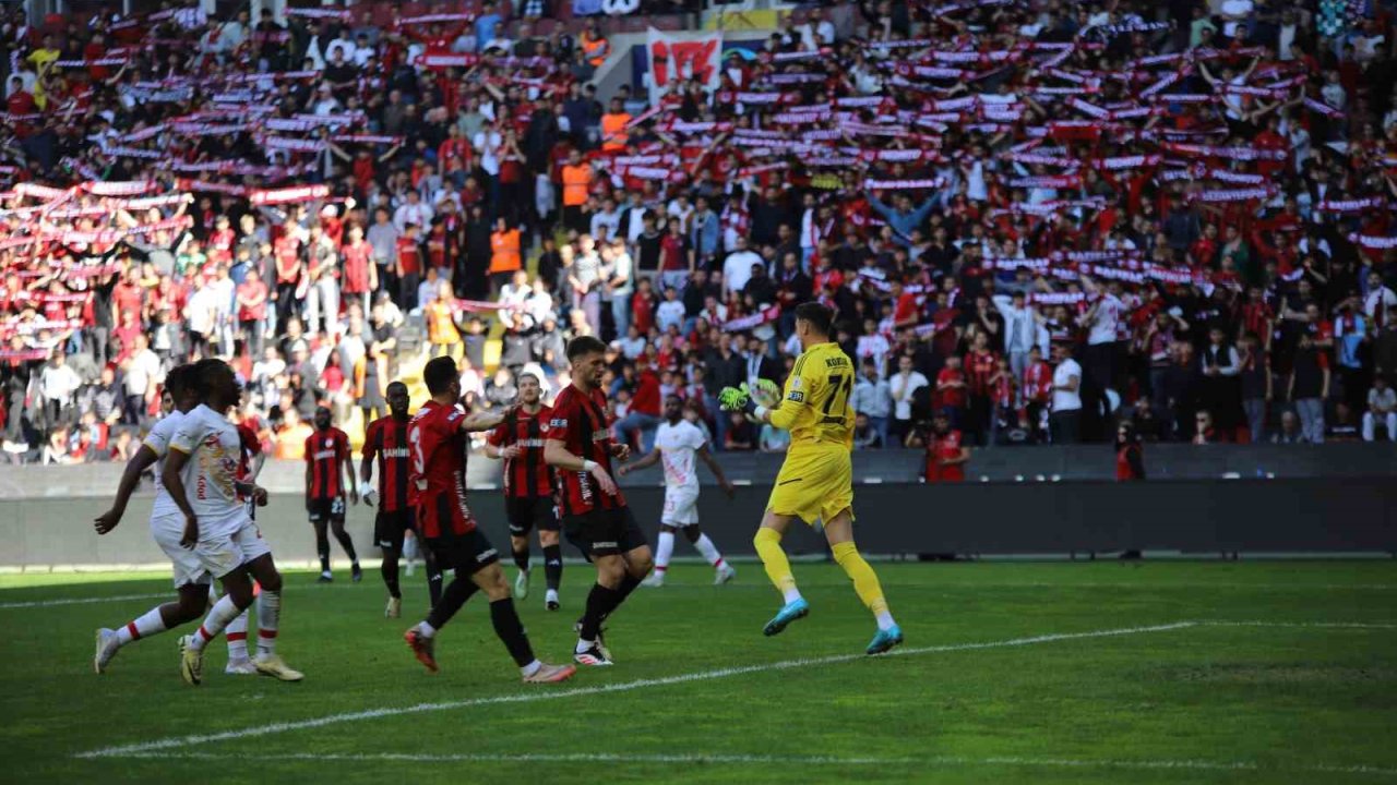 Canlı Maç İzle Gaziantep FK: 1 - 0 Kayserispor