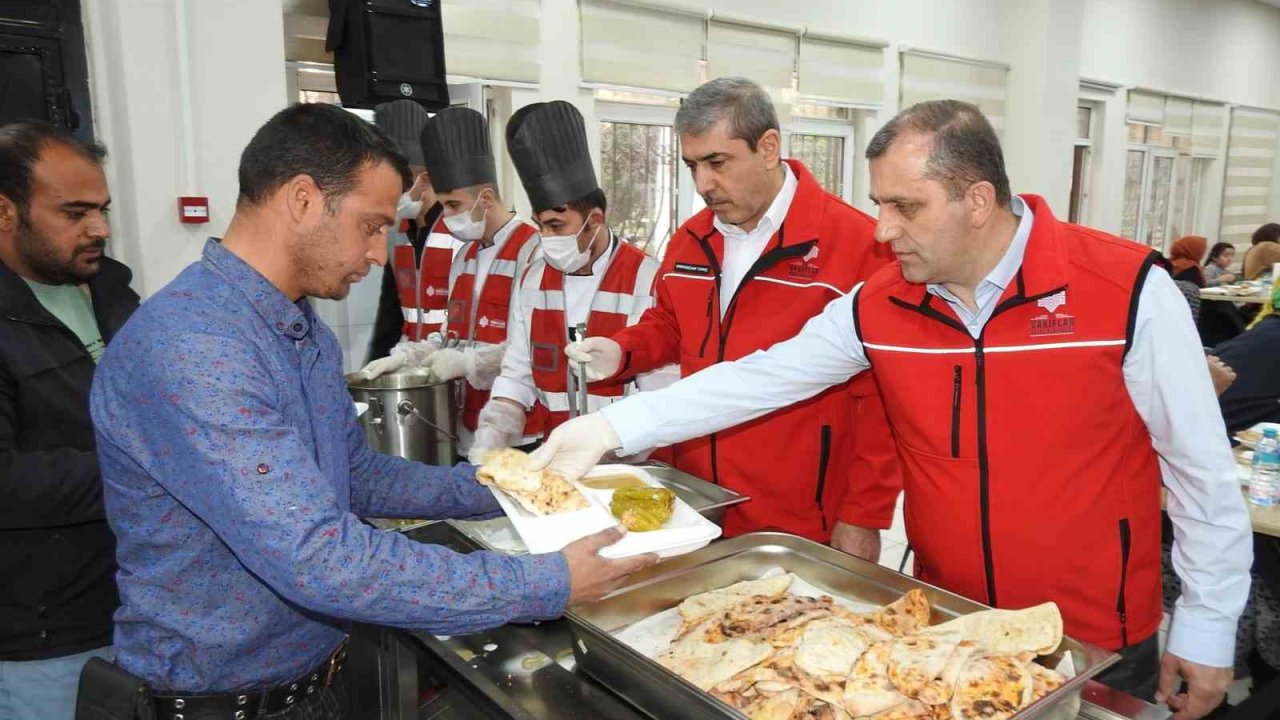 Gaziantep, Kilis ve Kahramanmaraş'ta hergün 3 bin kişiye iftar