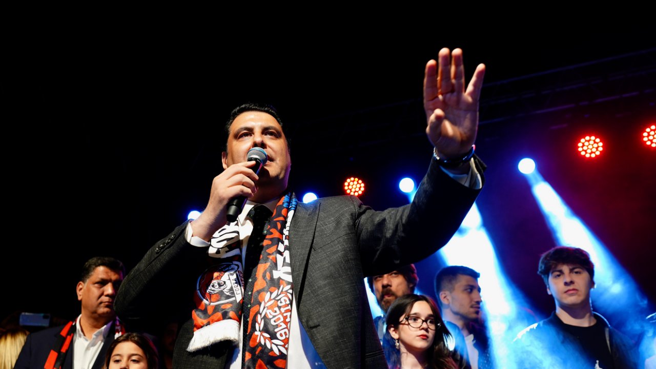 Umut Yılmaz Sert Konuştu: 'Ben CHP'liyim'