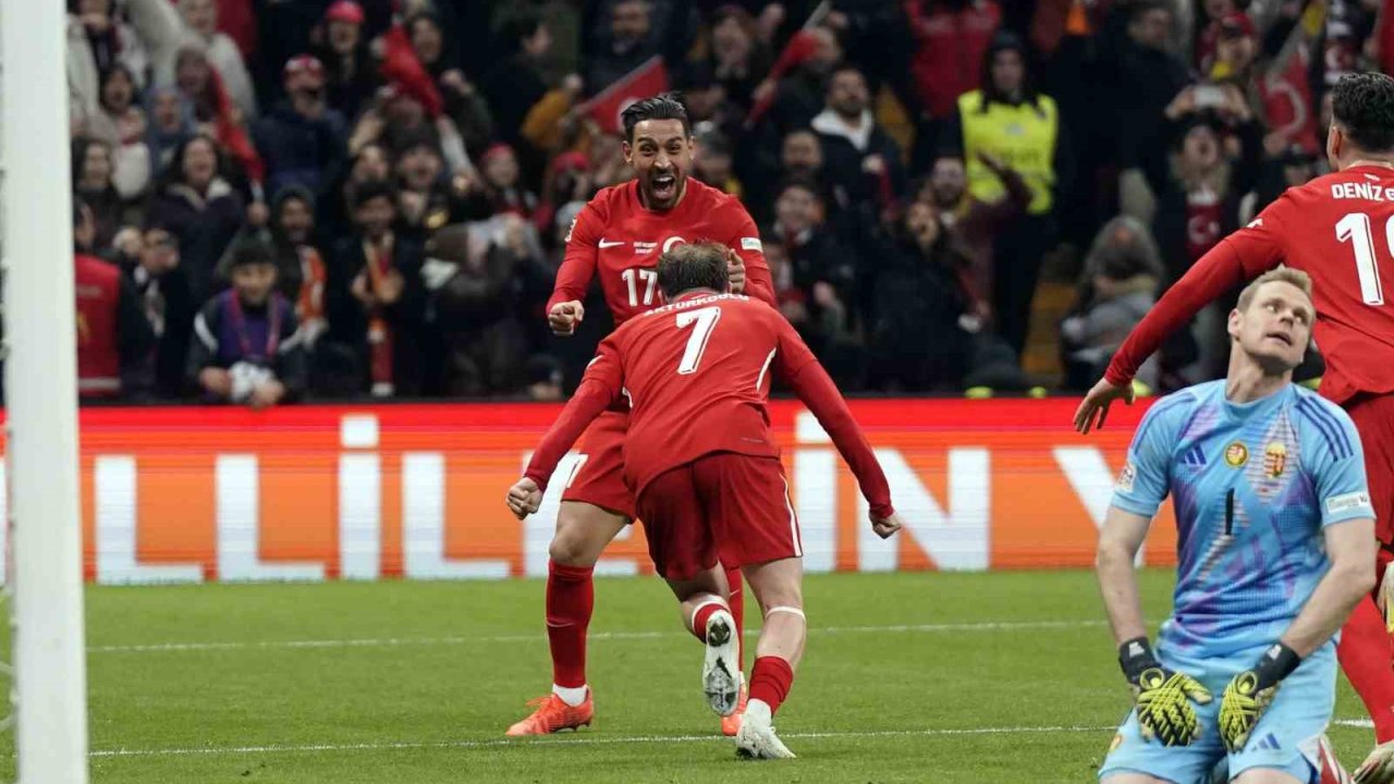 İrfan Can Kahveci gol sayısını 5’e çıkardı