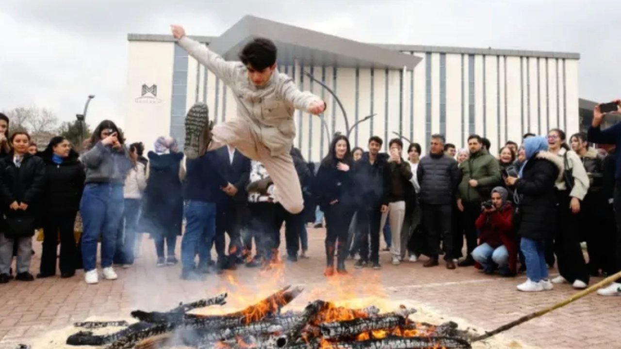 Gaziantep Üniversitesinde Nevruz Bayramı Kutlandı