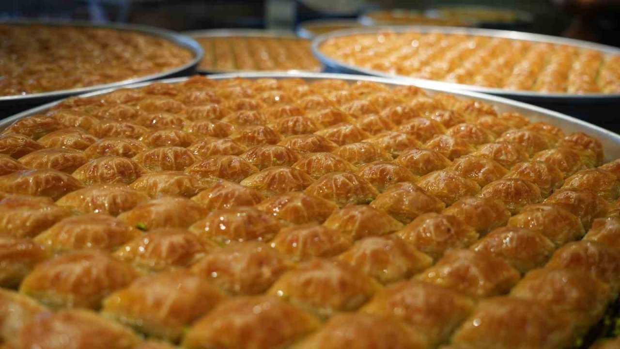 Baklavanın Başkenti Gaziantep'te Yoğun Mesai Başladı!