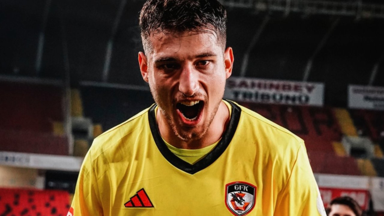Gaziantep FK'nin genç kalecisi Mustafa Burak Bozan'ın, gözü Avrupa'da