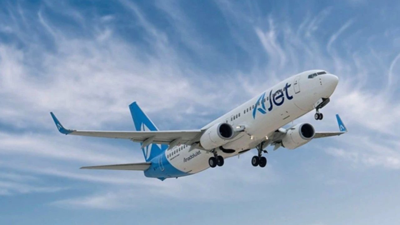 Gaziantep Uçağında Korku Dolu Anlar: 'Şanlıurfa Havalimanına inmek zorunda kaldı.'