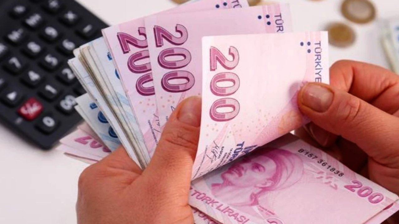 Gaziantep’te annelere karşılıksız 5 bin TL maddi destek