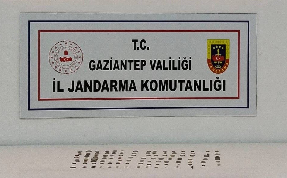 Gaziantep’te Tarihi Sikkeler Ortaya Çıktı: 105 Adet Ele Geçirildi, 1 Kişi Gözaltında!