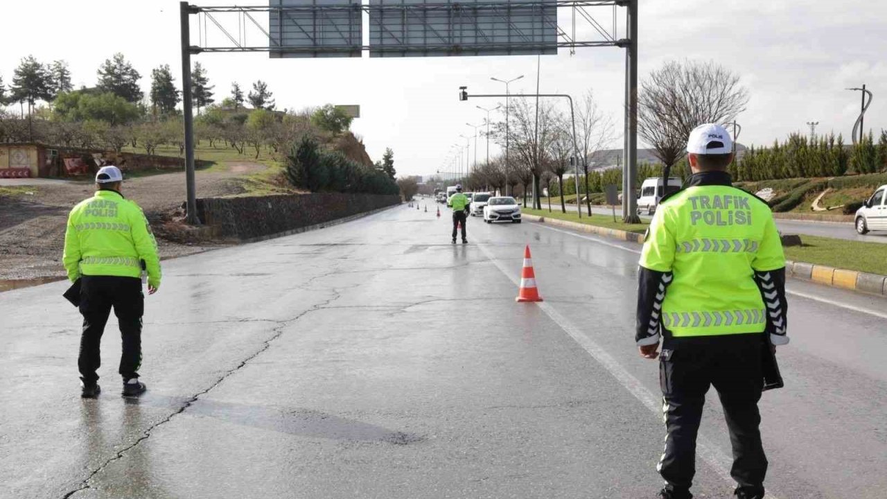 Gaziantep’te O Sürücülere Ceza Yağdı!