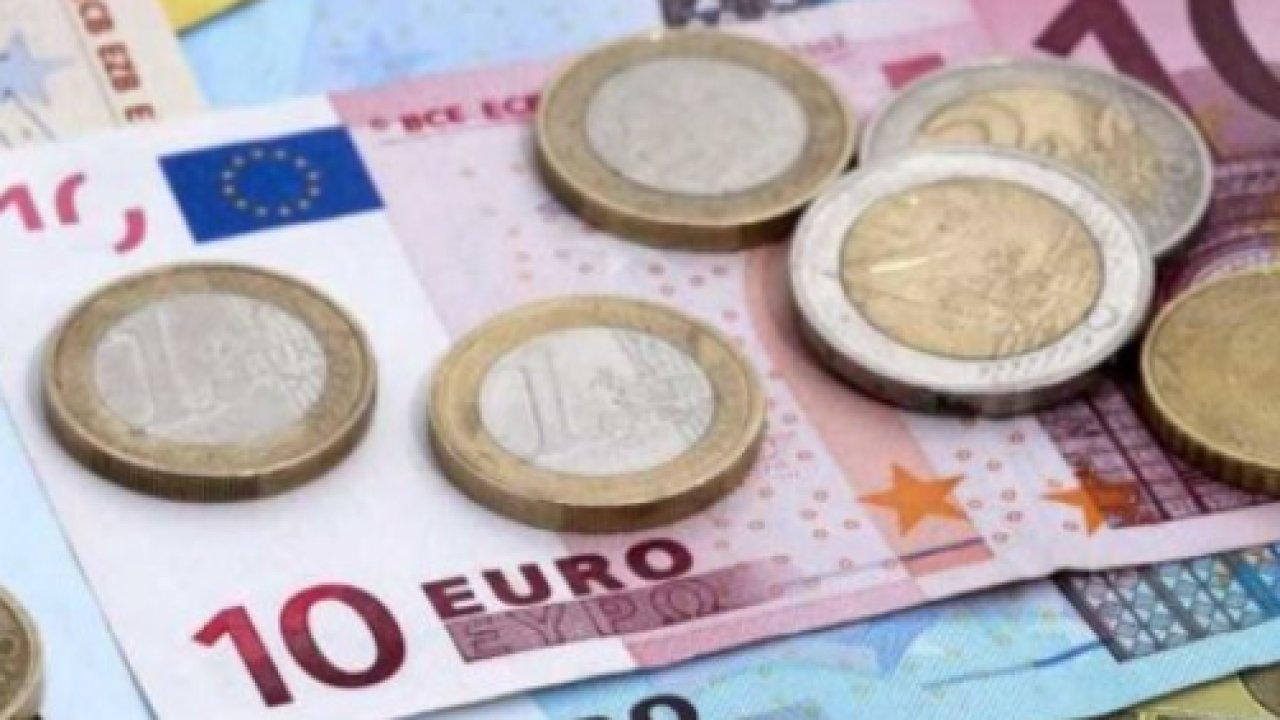 Gaziantep’te Döviz Piyasası Durgun: Dolar 38,11 TL, Euro 42,05 TL Seviyesinde Sabit Kaldı