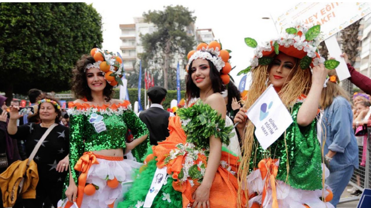 Gaziantep, Kahramanmaraş, Şanlıurfa'da Binlerce Kişi Adana'ya Gidiyor! Adana’da Portakal Çiçeği Çılgınlığı Başladı!