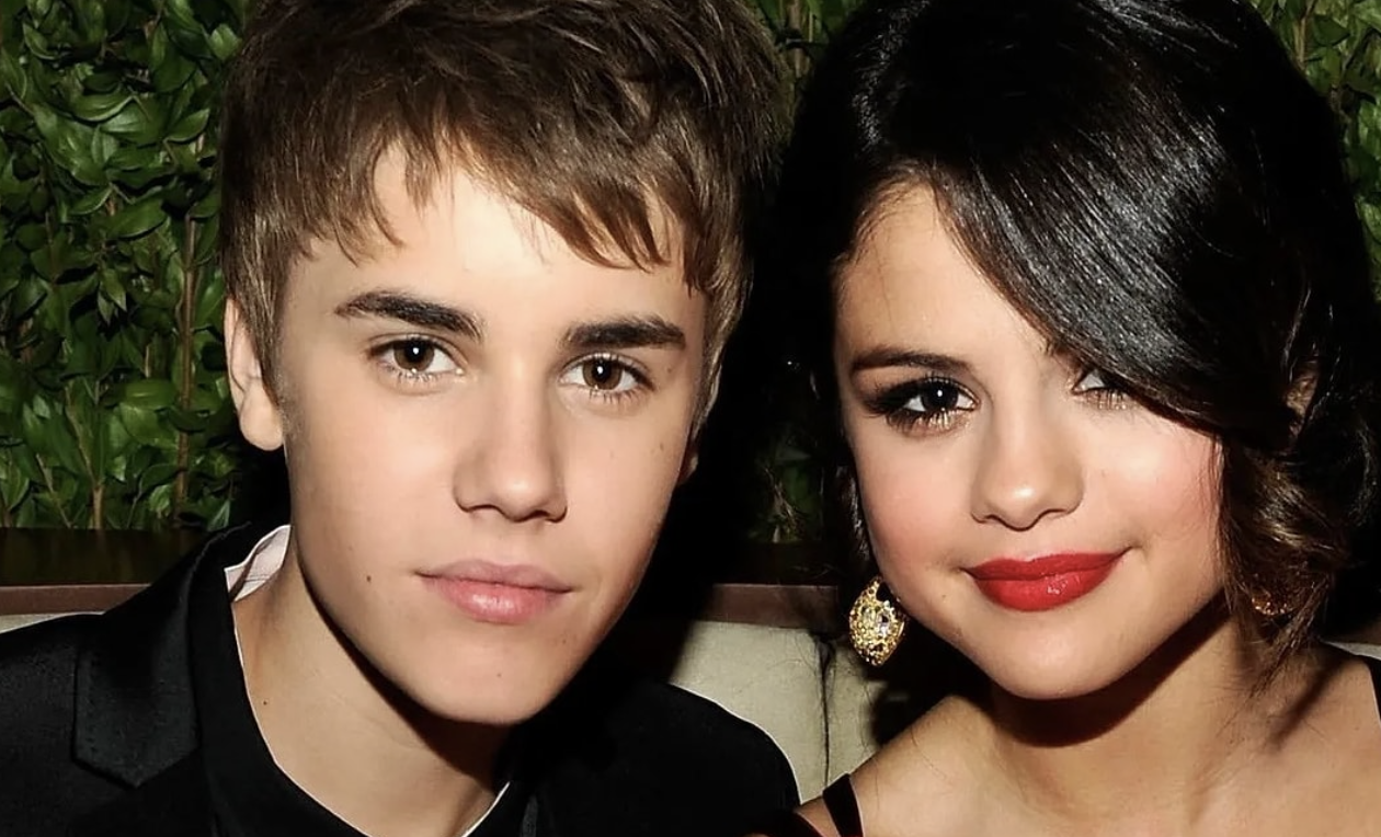 Justin Bieber’dan Eski Aşka Sinyal mi? Selena Gomez ve Benny Blanco’lu Paylaşımı Beğenip Geri Çekti!