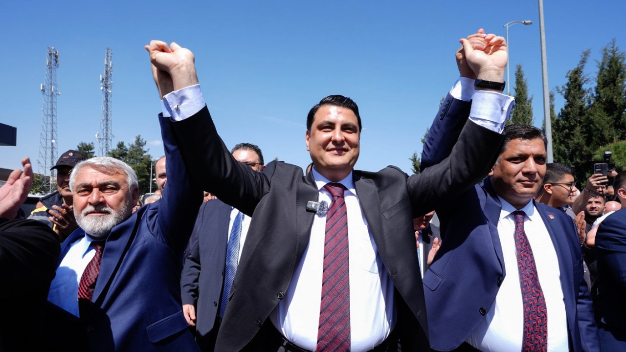 Umut Yılmaz'a Brütüs Oyunu
