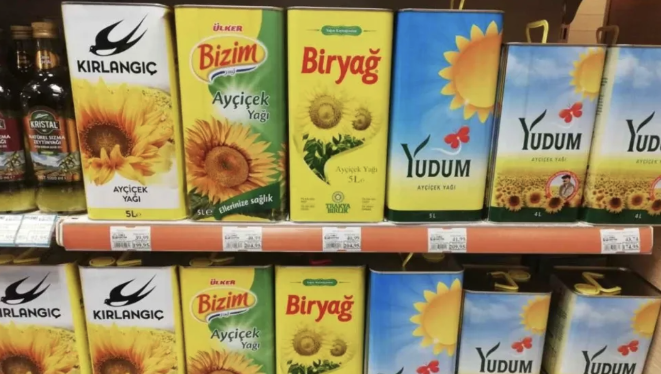 Gaziantep’te Ayçiçek Yağında Dikkat Çeken Kampanya: 1 Alana 1 Bedava! Ama Fiyat Tepki Çekti