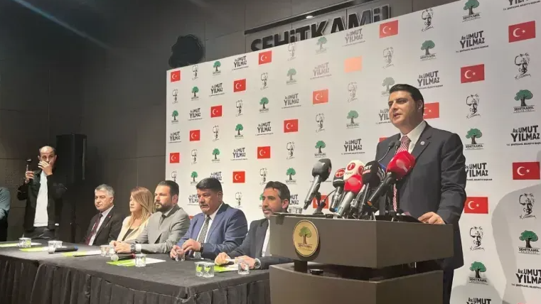 Umut Yılmaz'dan Sert Açıklamalar: "Beni Dövdürmeye Çalışmaları, Ailemi Tehdit Etmeleri Kabul Edilemez"