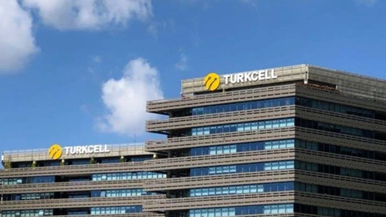 Turkcell Çöktü! Siber Saldırı mı var?
