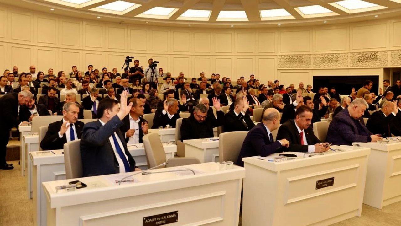 Gaziantep Büyükşehir Meclisi’nde Sürpriz! Umut Yılmaz Yok...