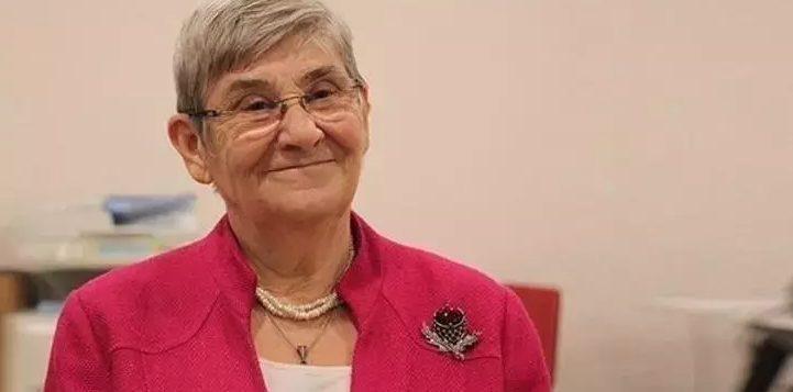 Prof. Dr. Canan Karatay Açıkladı: Yıllarca Beynimiz Çalışmasın Diye Yedirmediler