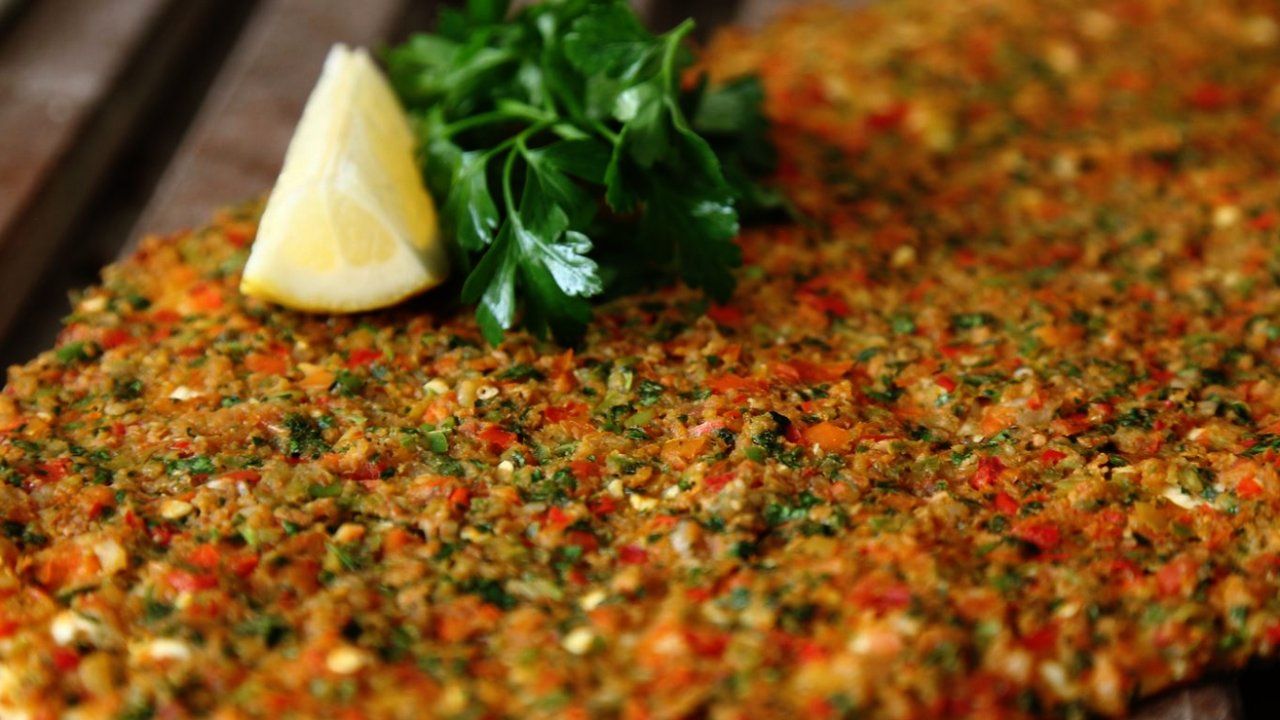 Gaziantep Bu Haberi Konuşuyor! Vatandaş lahmacun yerine at ve eşek eti yedi