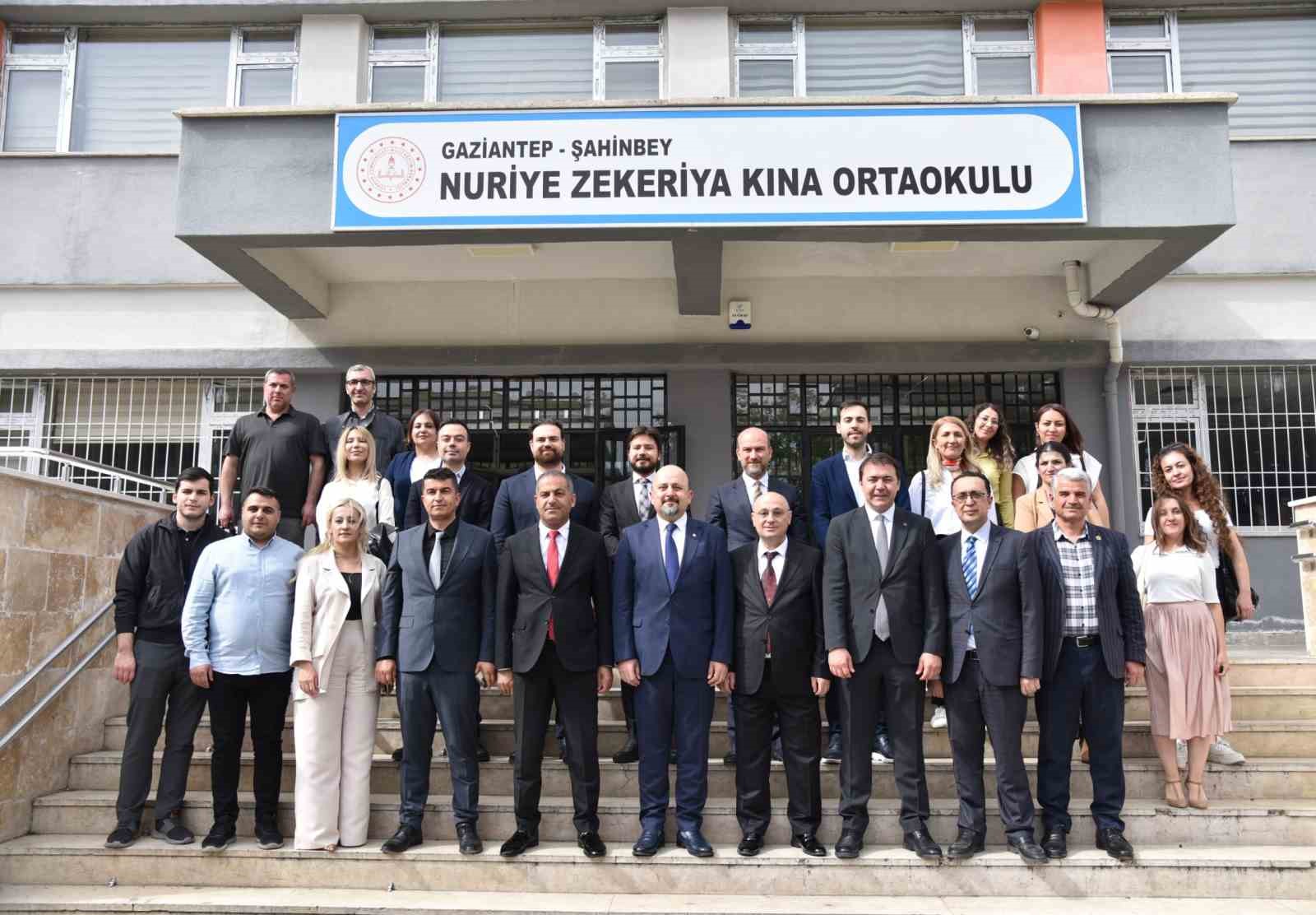 "Gaziantep Sanayi Odası Kütüphanesi" açıldı