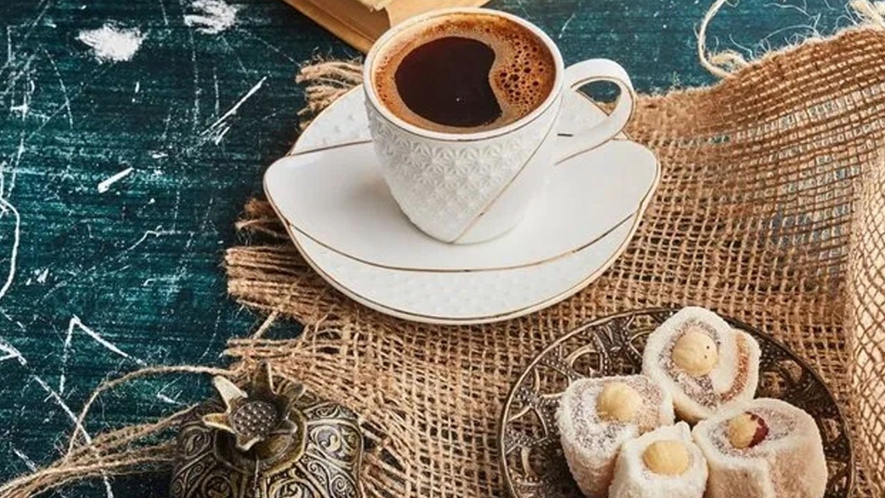 Canan Karatay'ın Zayıflama Sırrı Olan O Tarif: Yiyen Tığ Gibi Oluyor! Yağlar Cayır Cayır Erimeye Başlıyor!