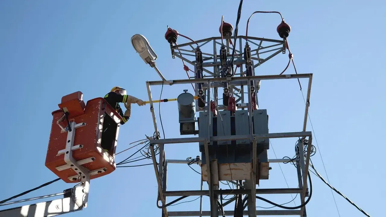 Gaziantep'te 1 Hafta Sürecek Elektrik Kesintileri Başlıyor: İlçelere Göre Detaylı Plan Açıklandı