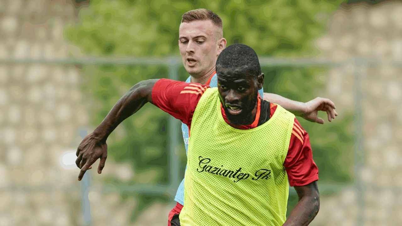 Gaziantep FK’da Hedef Fenerbahçe Karşısında Puan: Badou Ndiaye'den Taraftara Mesaj!
