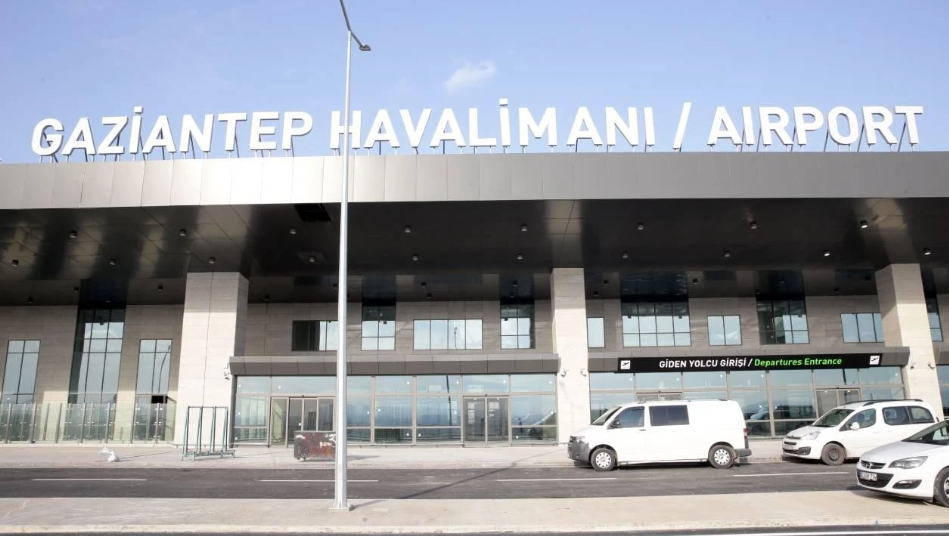 Gaziantep’te Otopark Zammı Tepki Çekti: Havalimanı Ücretine İki Buçuk Kat Artış!