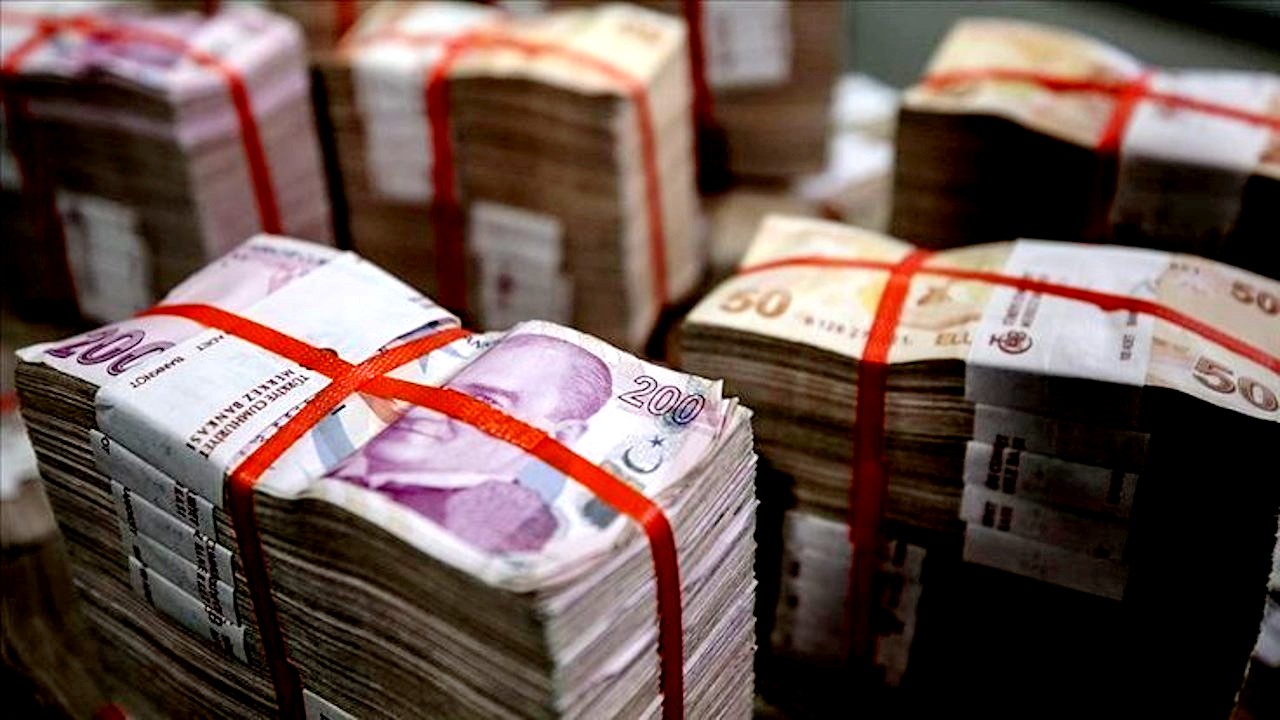 Gaziantep'te Binlerce Kişiye Müjde: Yeni EYT Düzenlemesiyle 44-50 Yaş Arası Emeklilik Kapısı Açıldı!