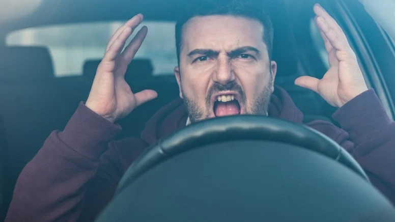 İşte Doğuştan Öfkeli O 6 Burç! Sinirlerine Hakim Olamayan Burçlar