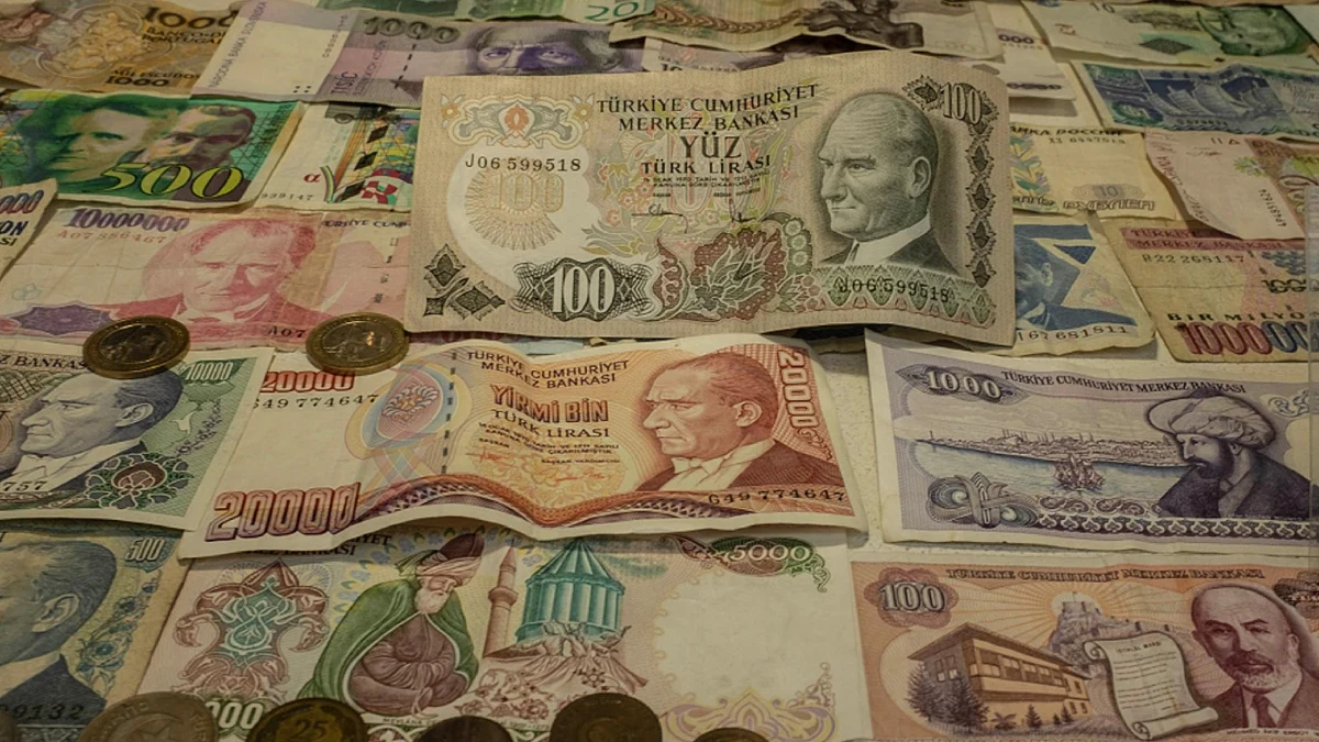 Gaziantep'te Nadir Banknotlar, Servet Değerinde: Elinizdeki Eski Para 700 Bin TL'ye Kadar Değerlenebilir!"