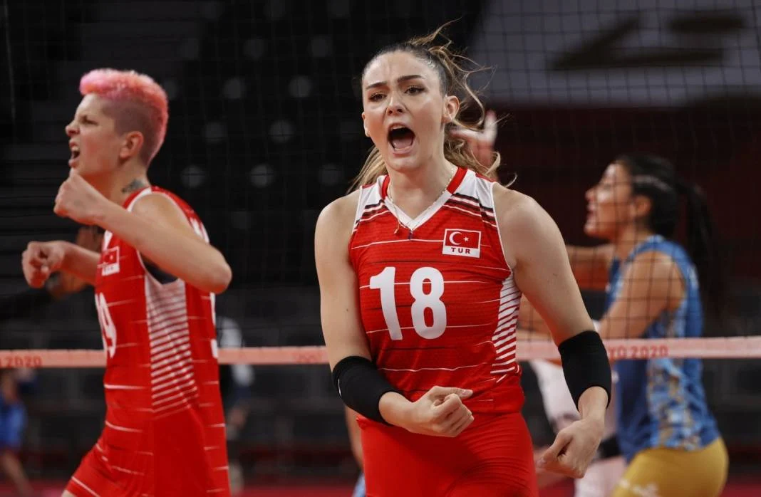 Zehra Güneş’ten Net Mesaj: "Geçen Yılın Enerjisiyle Geliyorum!"