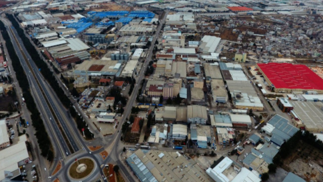 Gaziantep'te İş Adamları Bu Kazayı Konuşuyor! Ünlü Halı Fabrikasında Üzen Olay...