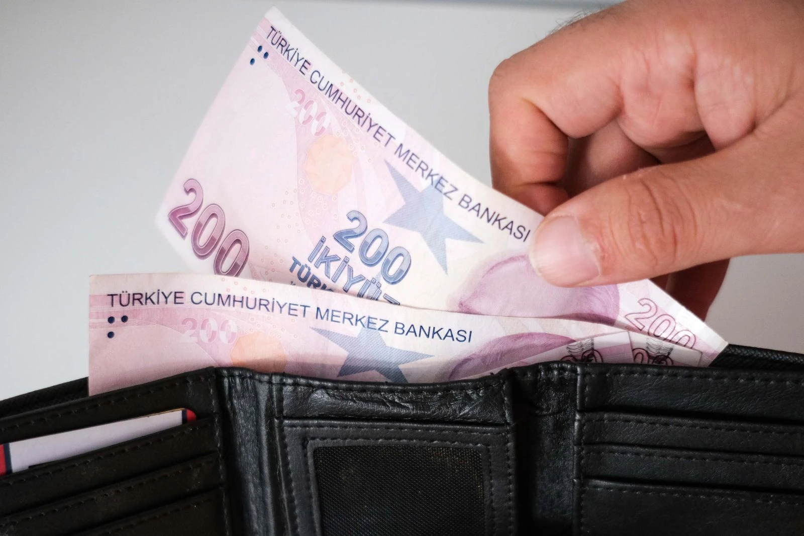 4.5 Milyon TL'nin 1 Aylık Faiz Getirisi Belli Oldu! Bankaların 4 Mayıs 2025 Güncel Mevduat Faiz Oranları