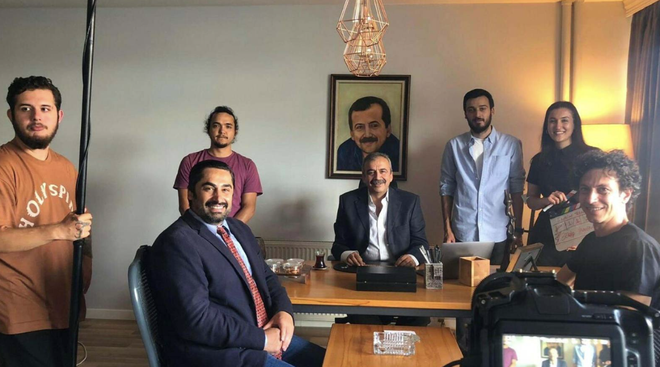 Sırrı Süreyya Önder, Başrolünde Olduğu "Celal’in Treni" Filmini Göremeden Hayata Veda Etti