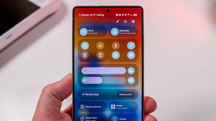 Samsung One UI 8 Güncellemesi Yolda: Android 16 ile Gelecek Tüm Galaxy Cihazlar ve Yayın Takvimi