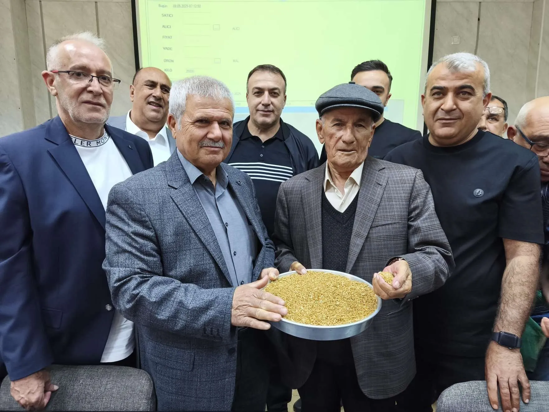 Gaziantep’te 2025 Yılının İlk Buğdayı 13,50 TL’den Satıldı