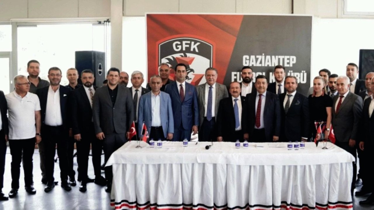 Gaziantep FK yönetiminde istifa şoku!