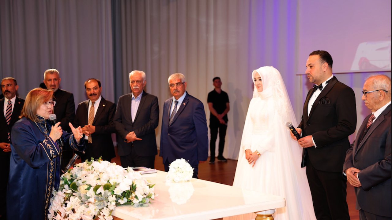 Gaziantep’te Görkemli Nikah Töreni: İş ve Siyaset Dünyası Bu Nikahta Buluştu