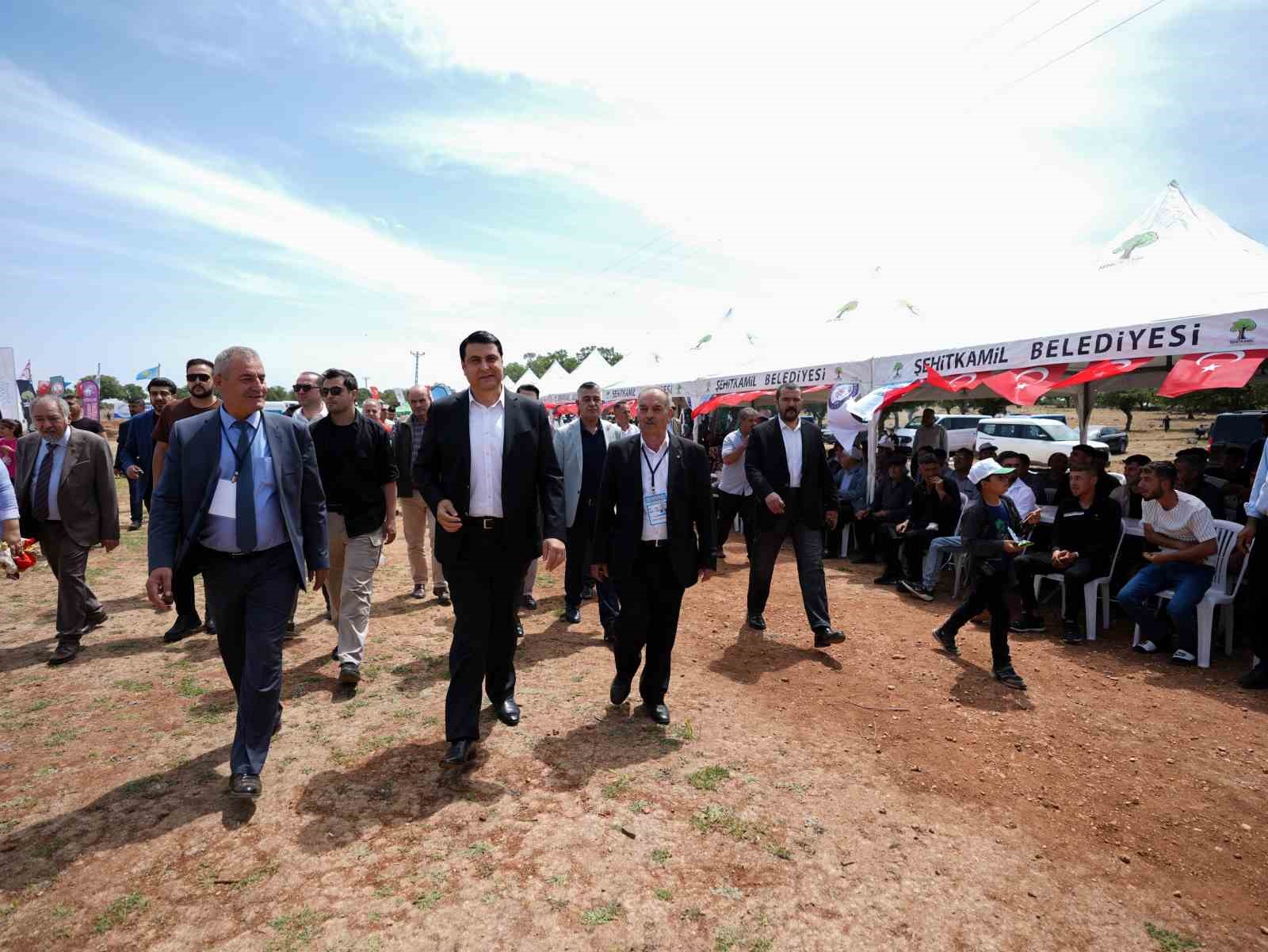 Şehitkamil Belediye Başkanı Umut Yılmaz'a sevgi seli