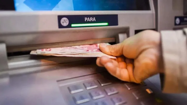 Gaziantep’te Bayram Yoğunluğu Öncesi ATM'lerde Limit Artışı: Bankalardan Nakit Hamlesi!